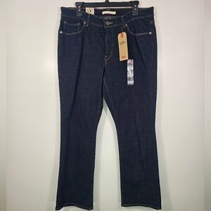 NWT Women's Levi's Classic Bootcut Short 14